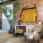 Villa Entire Interwar Grabyte By Pine Forest On The Bank Of The River- 8min By Car From Old Town