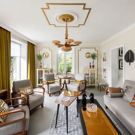 Entire Interwar Grabyte By Pine Forest On The Bank Of The River- 8min By Car From Old Town * Kaunas