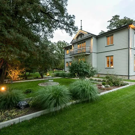 Entire Interwar Grabyte By Pine Forest On The Bank Of The River- 8min By Car From Old Town *