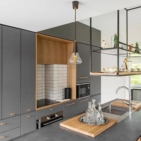 Villa Entire Interwar Grabyte By Pine Forest On The Bank Of The River- 8min By Car From Old Town Kaunas