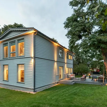 Vila Entire Interwar Grabyte By Pine Forest On The Bank Of The River- 8min By Car From Old Town *