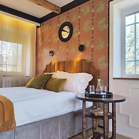 Entire Interwar Grabyte By Pine Forest On The Bank Of The River- 8min By Car From Old Town