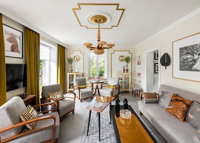 Entire Interwar Grabyte By Pine Forest On The Bank Of The River- 8min By Car From Old Town * Kaunas