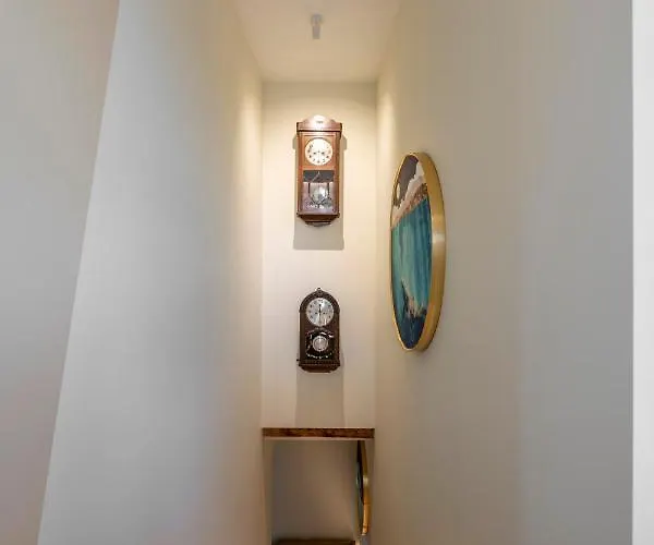 Entire Interwar Grabyte By Pine Forest On The Bank Of The River- 8min By Car From Old Town Kaunas