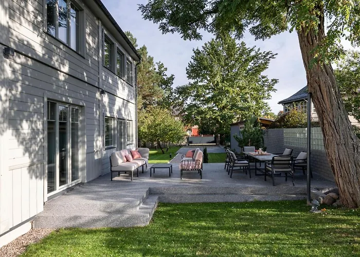 Entire Interwar Grabyte By Pine Forest On The Bank Of The River- 8min By Car From Old Town * Kaunas