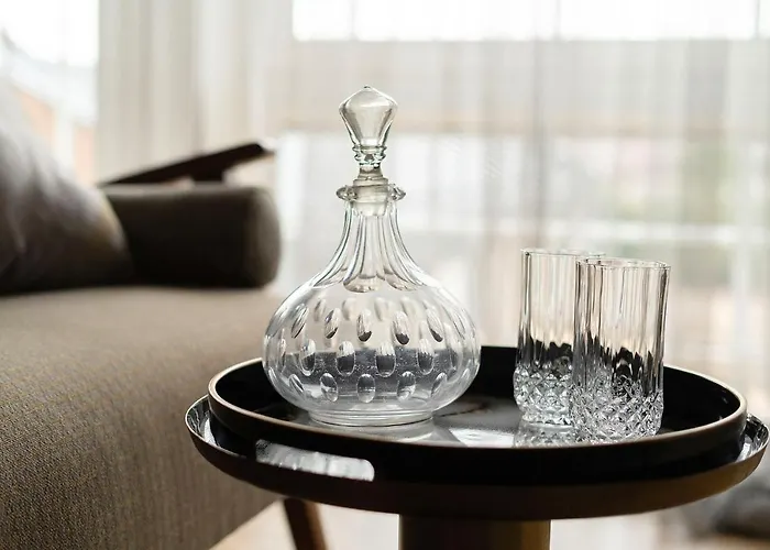 Entire Interwar Grabyte By Pine Forest On The Bank Of The River- 8min By Car From Old Town Vila Kaunas