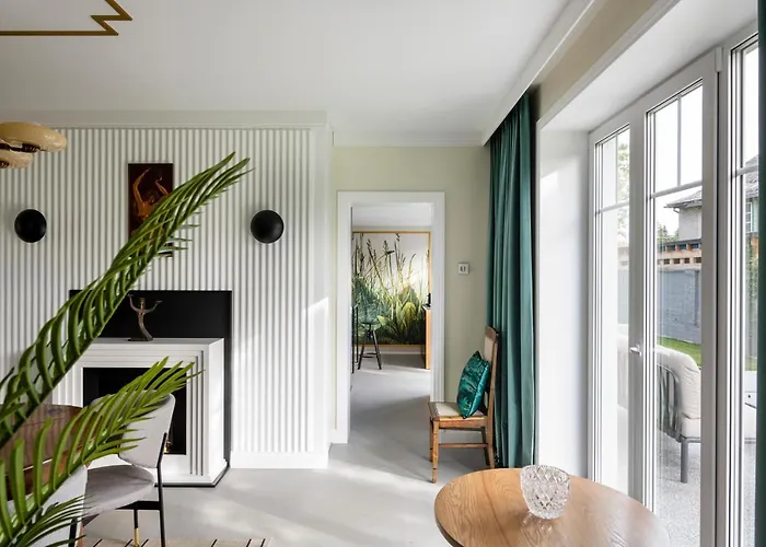 Vila Entire Interwar Grabyte By Pine Forest On The Bank Of The River- 8min By Car From Old Town *