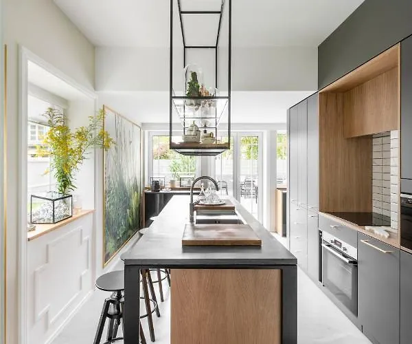 Vila Entire Interwar Grabyte By Pine Forest On The Bank Of The River- 8min By Car From Old Town *